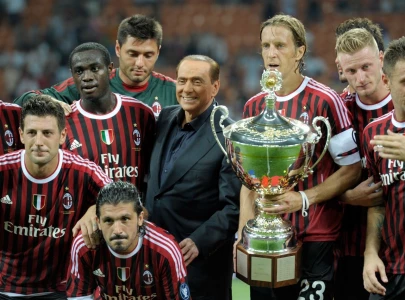 ac milan pay tribute to unforgettable berlusconi