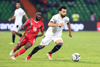 salah strike gives egypt win over guinea bissau