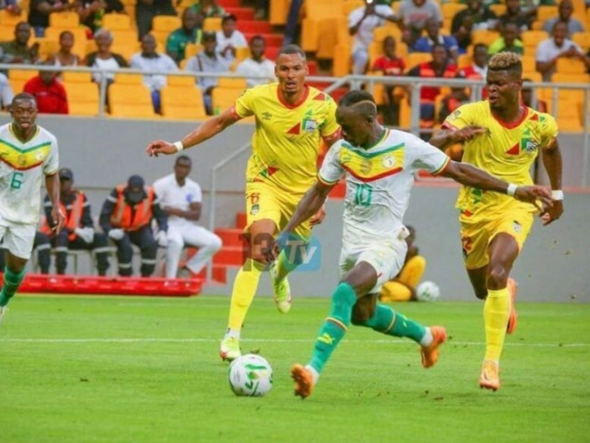 Photo of Mane stars as Senegal begin title defence with victory