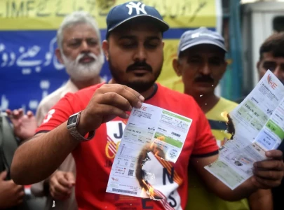 crackdown on power pilferers kicks off crackdown on power pilferers kicks off