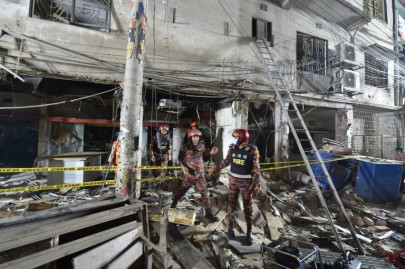 seven killed many injured in blast in bangladesh seven killed many injured in blast in bangladesh