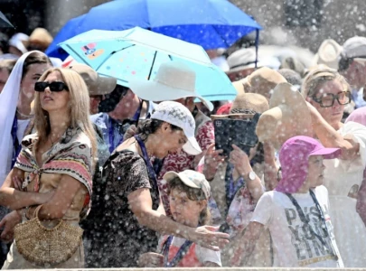 scorching heatwaves set to break records around the globe