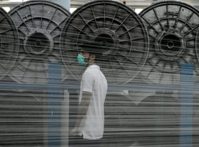 as tariff spikes traders seek rs400b relief package as tariff spikes traders seek rs400b relief package