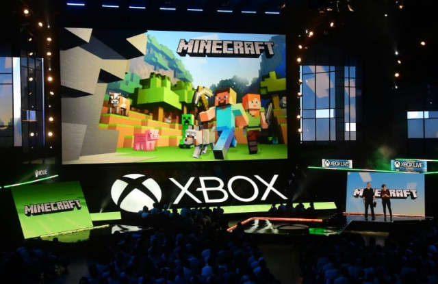 merlin inks 85m deal to bring minecraft attractions to uk us parks by 2026 2027 merlin inks 85m deal to bring minecraft attractions to uk us parks by 2026 2027
