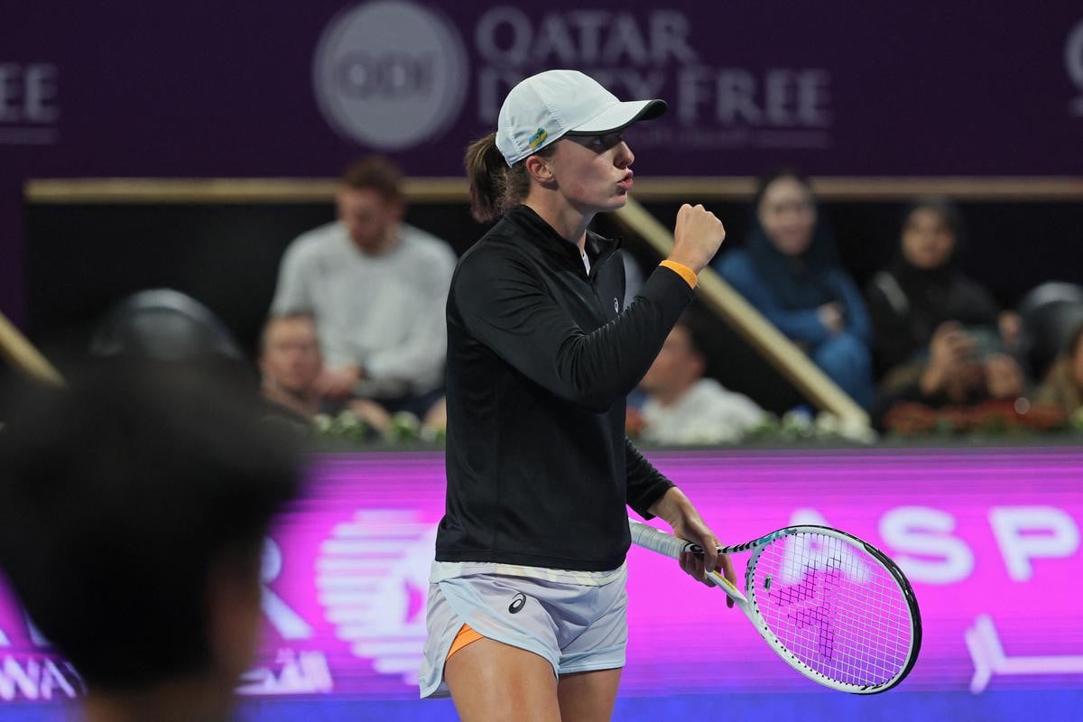 Dubai Open: Krejcikova stuns Swiatek to win title - AfrosportNow