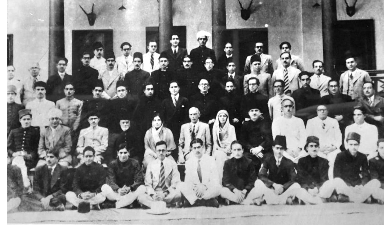 The Quaid e Azam Muhammad Ali Jinnah with students and dignitaries at the Amar Singh Club, Srinagar in 1946. On his left is Begum Khadija Hakim, and on his right Mohtarma Fatima Jinnah, Dr. Hakim, and Shaikh Abdullah the first Prime Minister of Indian administered Kashmir