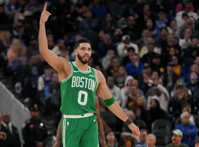 nba roundup timberwolves edge mavericks thunder s alexander scores 54 celtics win in overtime