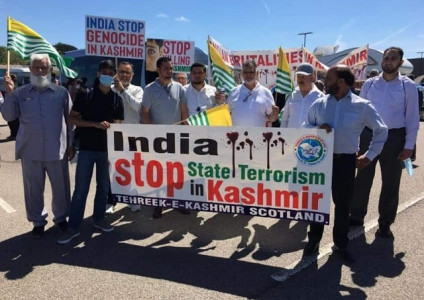 kashmiris protest as g7 leaders arrive for summit