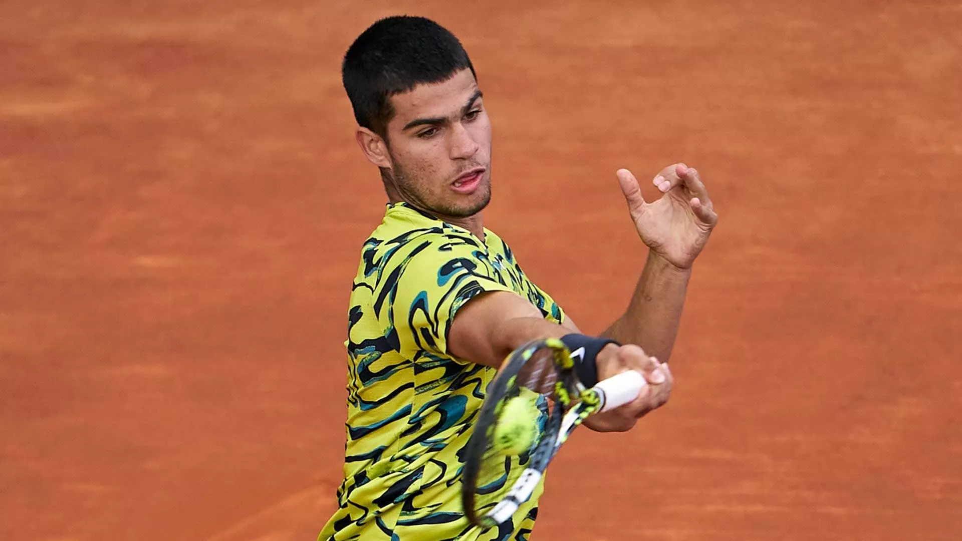 alcaraz grinds past bautista agut in windy conditions alcaraz grinds past bautista agut in windy conditions