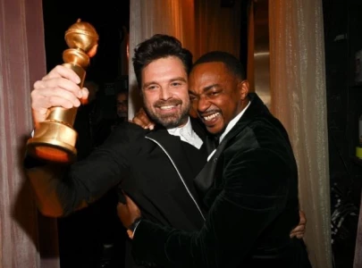 anthony mackie shouts out sebastian stan at golden globes we re still friends by the way anthony mackie shouts out sebastian stan at golden globes we re still friends by the way