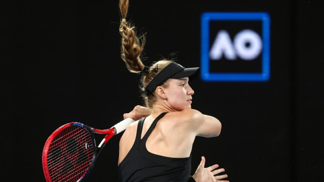 rybakina khachanov first into australian open semis