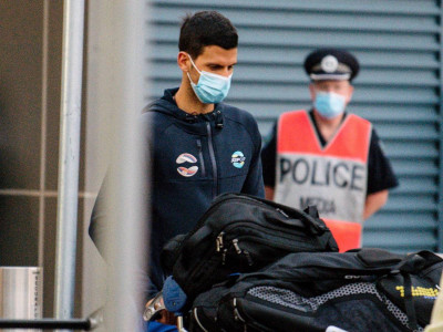 australian open to plough ahead despite players quarantine anger