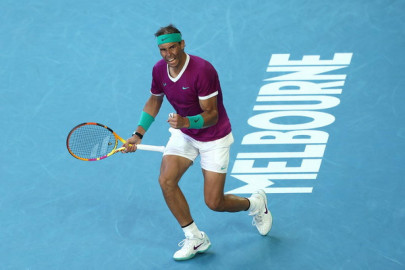 nadal battles stomach pain to reach semis nadal battles stomach pain to reach semis
