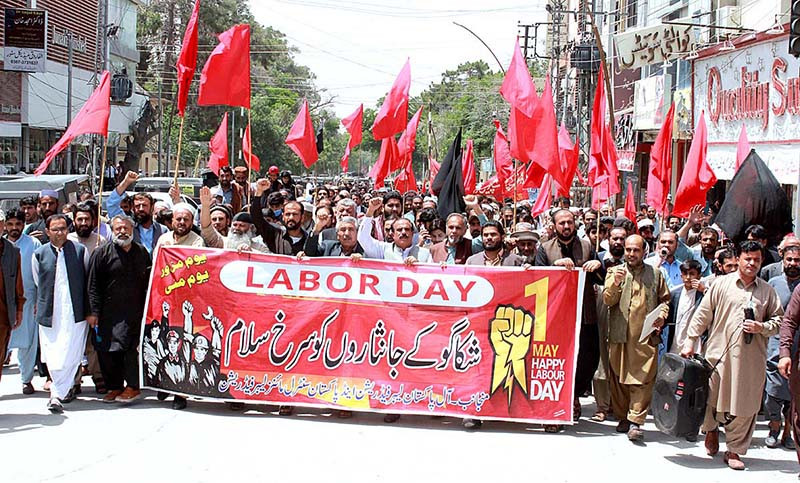 labourers taking out rally to pay tribute to workers on international labor day under all pakistan labor federation pakistan central mines labour federation photo app