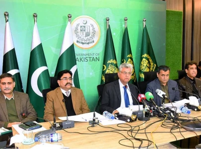 malicious campaign against top judiciary being probed as per law solangi