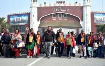 pakistani hindus stranded in india return home pakistani hindus stranded in india return home