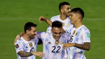 argentina cruise against venezuela as brazil stay perfect argentina cruise against venezuela as brazil stay perfect