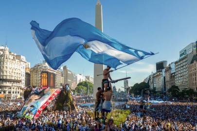 argentina return to hero s welcome argentina return to hero s welcome