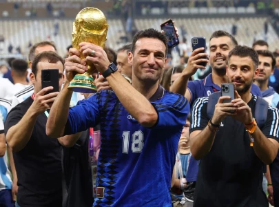 argentina confident scaloni will stay