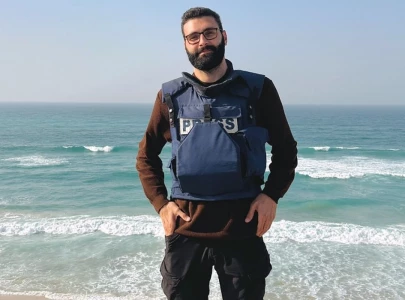 meta suspends palestinian journalist motaz azaiza s facebook account