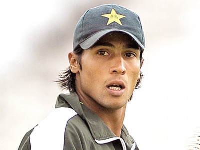 pcb claim amir played an unofficial match