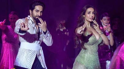 nazia would be turning in her grave fans despise aap jaisa koi remake ft malaika ayushmann nazia would be turning in her grave fans despise aap jaisa koi remake ft malaika ayushmann