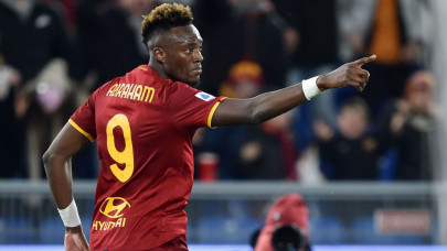 roma edge closer to top four roma edge closer to top four