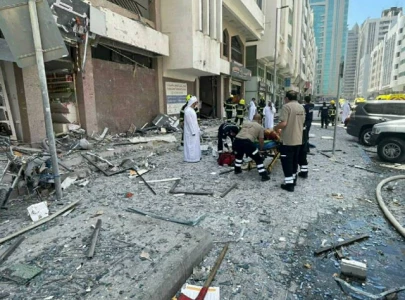 two killed 120 wounded in abu dhabi restaurant gas explosion