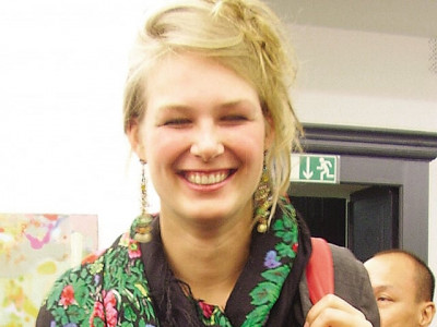 accessorise berlin style