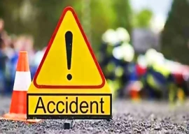 van rickshaw collision claims two lives