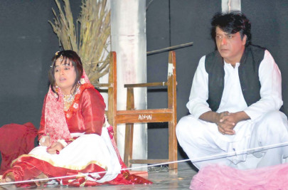 performing arts everything that glitters