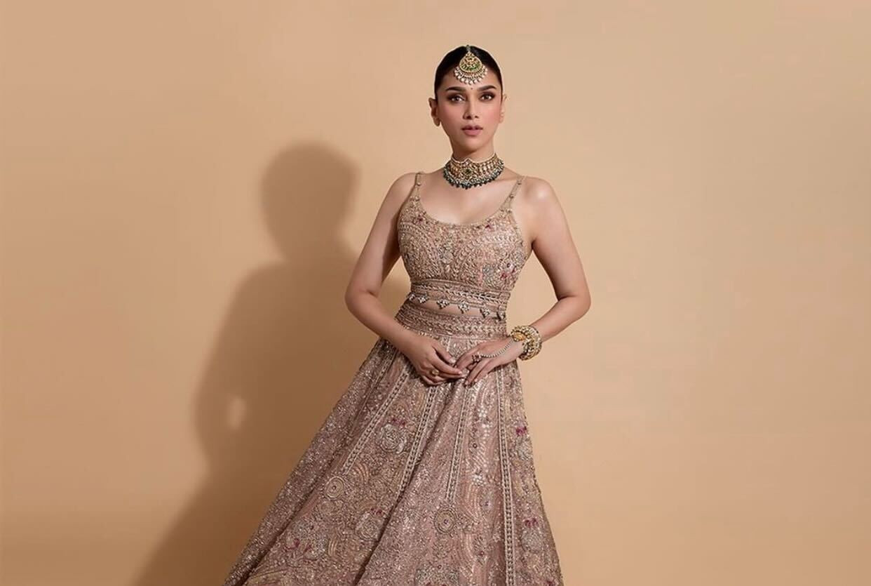 Aditi Rao Hydari in a raw mango lehenga | Indian dresses traditional,  Traditional indian dress, Attractive dresses