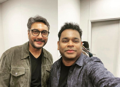 not everyone can be a r rahman adnan siddiqui s fan moment with maestro not everyone can be a r rahman adnan siddiqui s fan moment with maestro