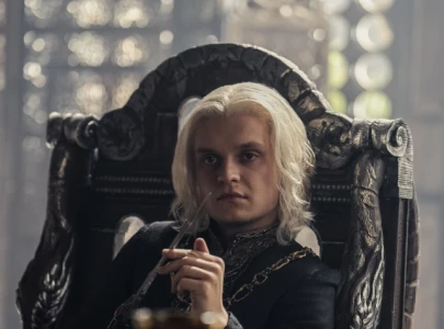 house of the dragon s tom glynn carney reveals aegon targaryen s fate house of the dragon s tom glynn carney reveals aegon targaryen s fate