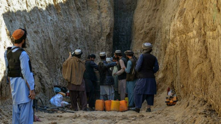 Photo of Boy trapped three days down Afghan well dies after rescue