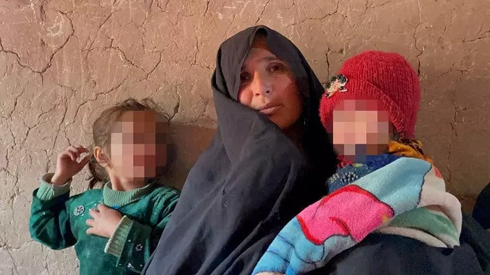 siringul musazey is trying to hold on to life with her seven children in a single room tent in herat province photo anadolu agency siringul musazey is trying to hold on to life with her seven children in a single room tent in herat province photo anadolu agency