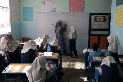unicef to pay stipend to afghan teachers unicef to pay stipend to afghan teachers