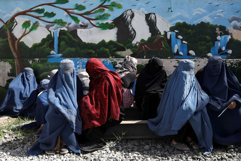 Afghan Taliban ban women from parks and funfairs in Kabul