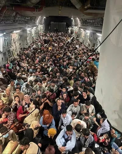 taliban announce general amnesty for government officials taliban announce general amnesty for government officials