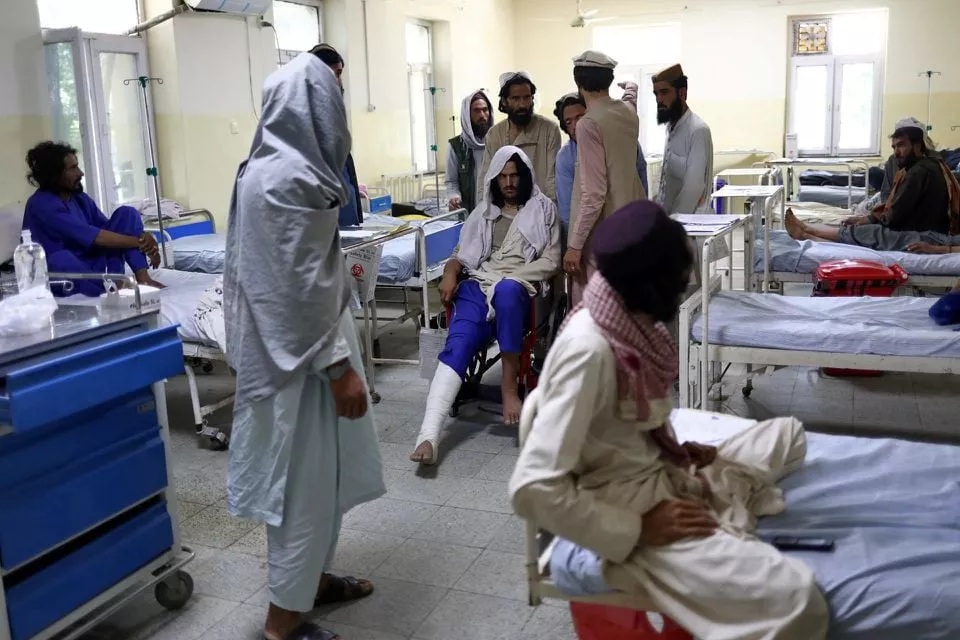 afghans who were injured in the recent earthquake receive treatment at a hospital ward in sharana afghanistan june 24 2022 photo reuters afghans who were injured in the recent earthquake receive treatment at a hospital ward in sharana afghanistan june 24 2022 photo reuters