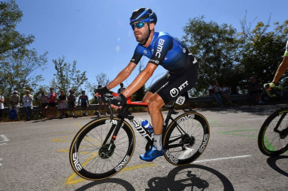 africa s only pro cycling team eyeing survival africa s only pro cycling team eyeing survival