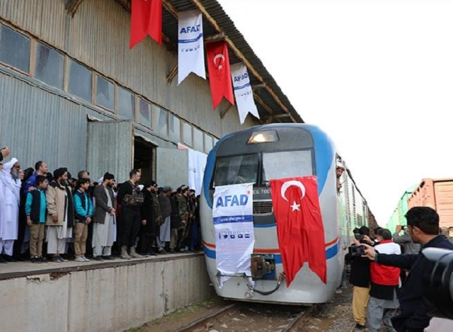train carrying 750 tons of emergency supplies from turkey arrived in herat northeastern afghanistan on monday photo anadolu agency train carrying 750 tons of emergency supplies from turkey arrived in herat northeastern afghanistan on monday photo anadolu agency