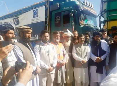 pakistan sends seven more trucks of humanitarian aid to afghanistan