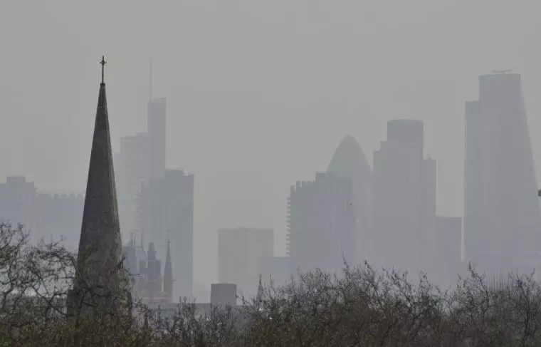 the city of london financial district is seen from primrose hill as high air pollution obscures the skyline over london april 10 2015 photo reuters file the city of london financial district is seen from primrose hill as high air pollution obscures the skyline over london april 10 2015 photo reuters file