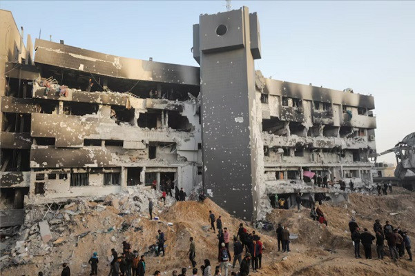 palestinians inspect damages at al shifa hospital after israeli forces withdrew from the hospital and the area around it following a two week operation photo reuters