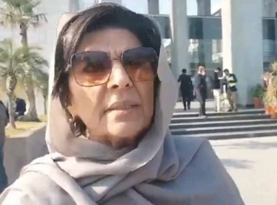 aleema khan welcomes pti parliamentarians unity at lahore meeting aleema khan welcomes pti parliamentarians unity at lahore meeting