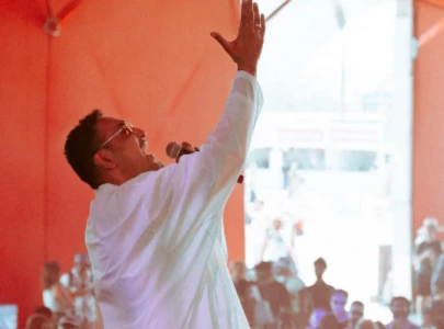 global sensation ali sethi wows crowd on coachella s second weekend global sensation ali sethi wows crowd on coachella s second weekend