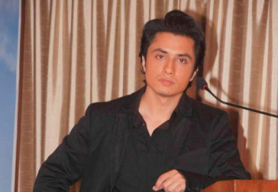 ali zafar strikes a new note ali zafar strikes a new note