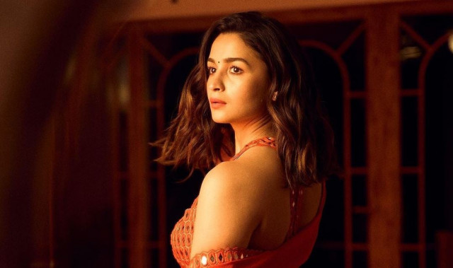 alia bhatt falls prey to disturbing deepfake after katrina kajol others alia bhatt falls prey to disturbing deepfake after katrina kajol others