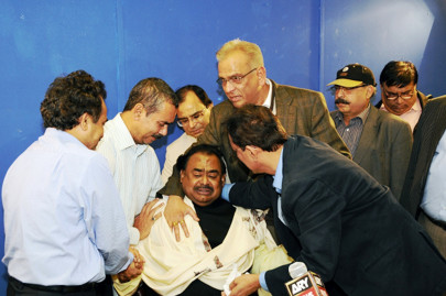 mqm in shock as karachi mourns mqm in shock as karachi mourns